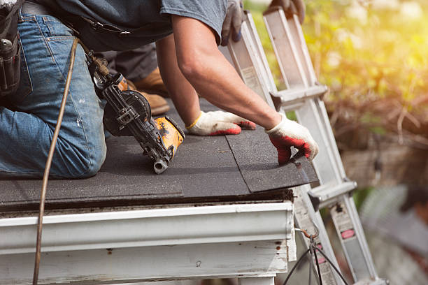 Best Roof Gutter Cleaning  in Sweetser, IN